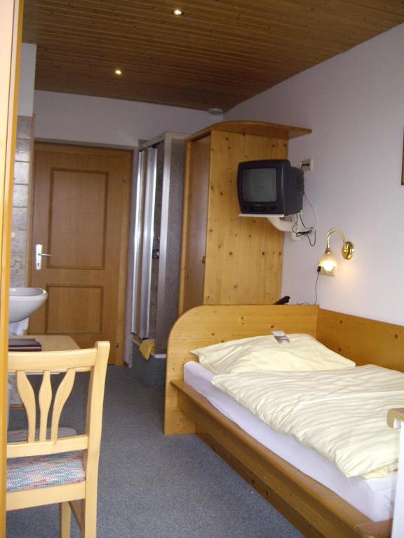 Hotel-Pension Stallinger Weyregg Quarto foto