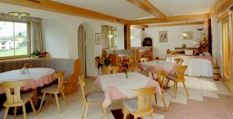 Hotel-Pension Stallinger Weyregg Exterior foto